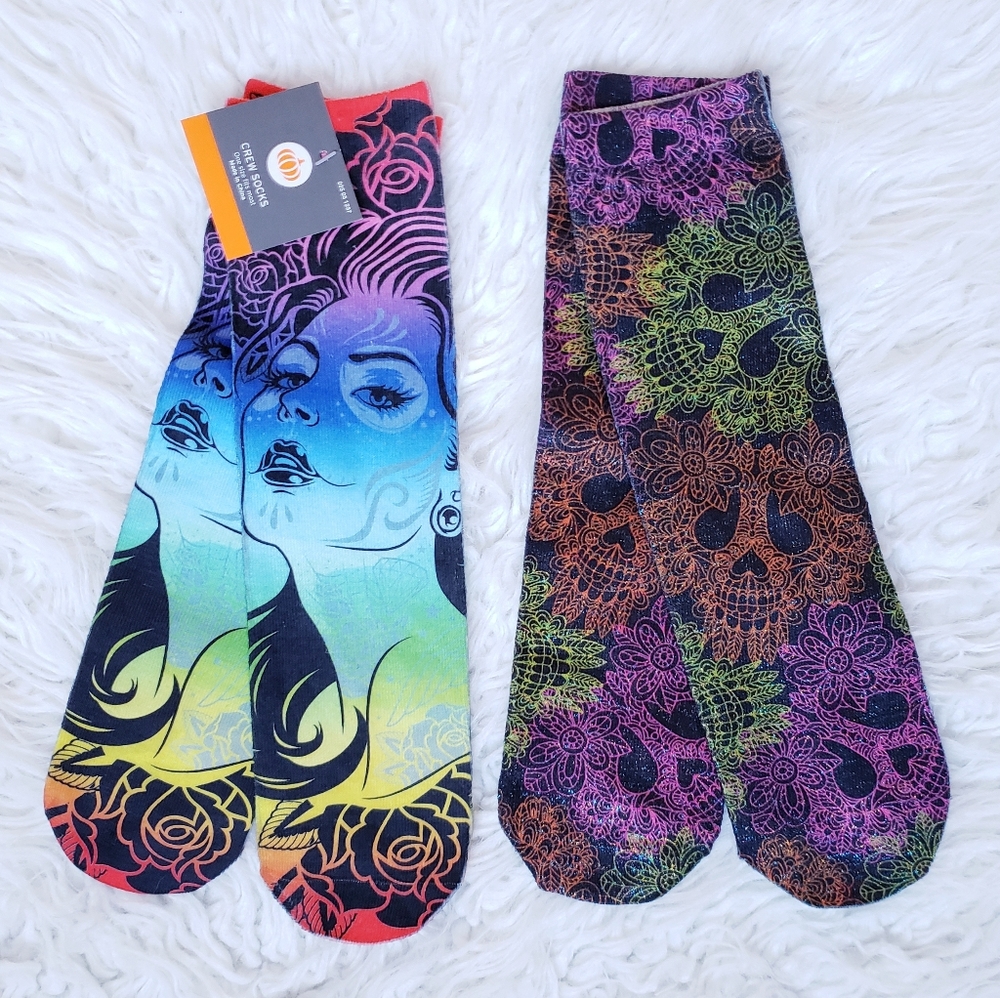 SALE NWT Halloween skull rainbow socks bundle